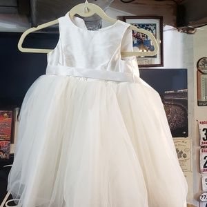 Flower girl dress